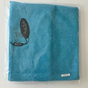 NWT Cashmere Super Lightweight Wrap